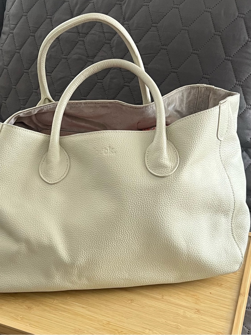 Beck Bag Pebbled Leather Tote